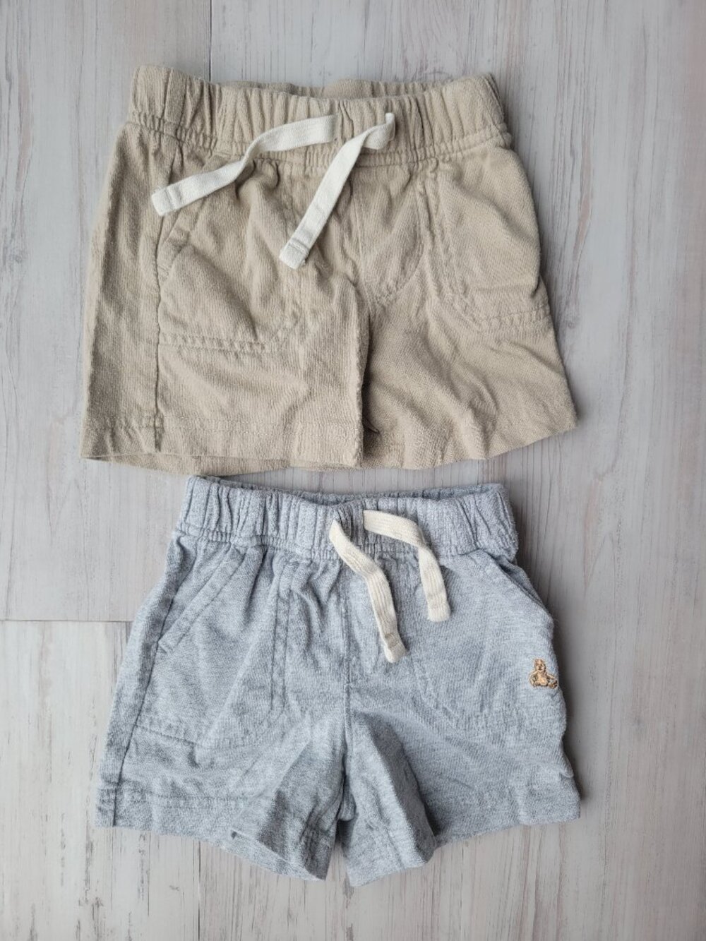 Baby Gap 2 pair shorts heathered gray and tan size 6-12 months